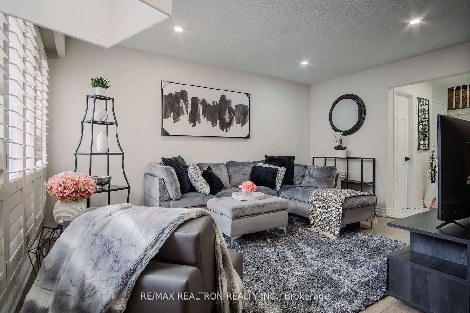 Additional image 4 of 1039 Rowntree Crescent