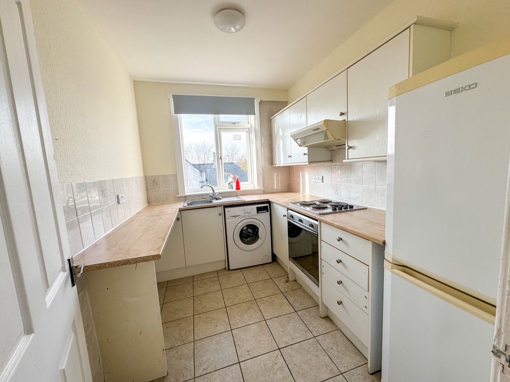 Additional image 2 of 2 bed flat to rentWhitecraig Road, Whitecraig, East Lothian EH21