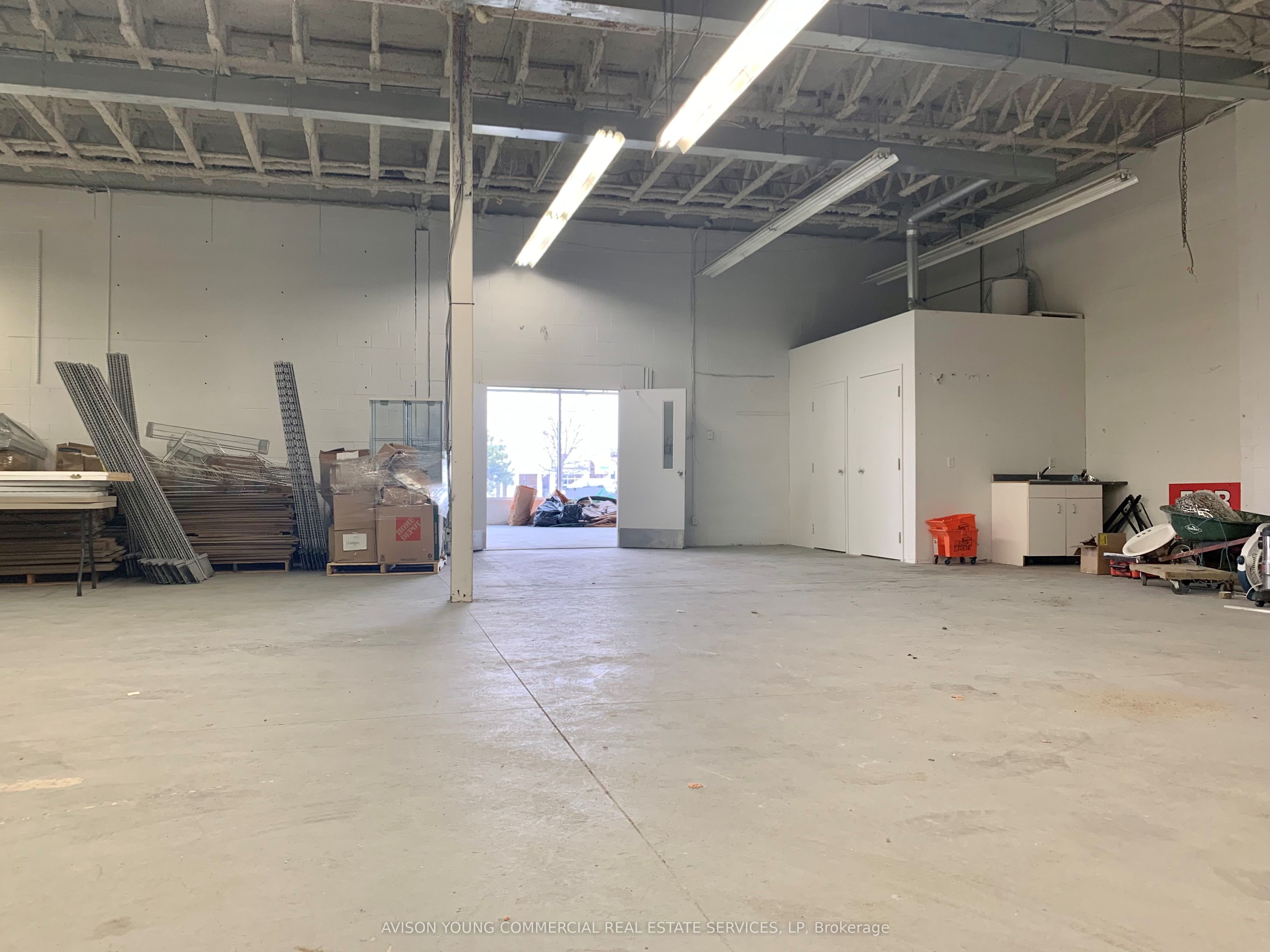Additional image 4 of 4-4100 Chesswood Drive, Toronto, ON, M3J 2B9