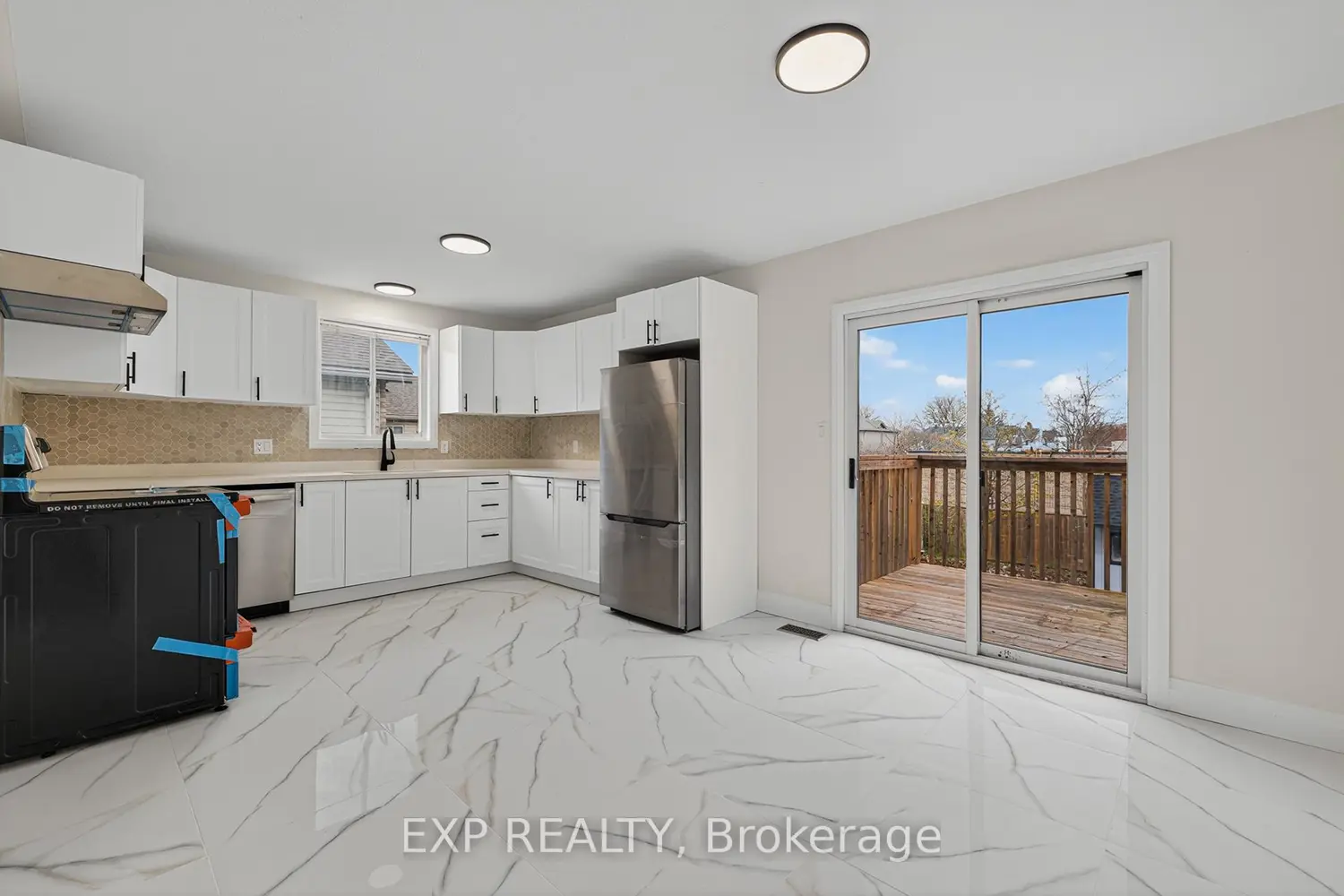 Additional image 5 of 101 Anastasia Crescent