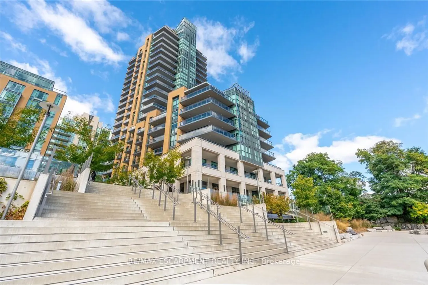 Additional image 16 of 2060 Lakeshore Road 406