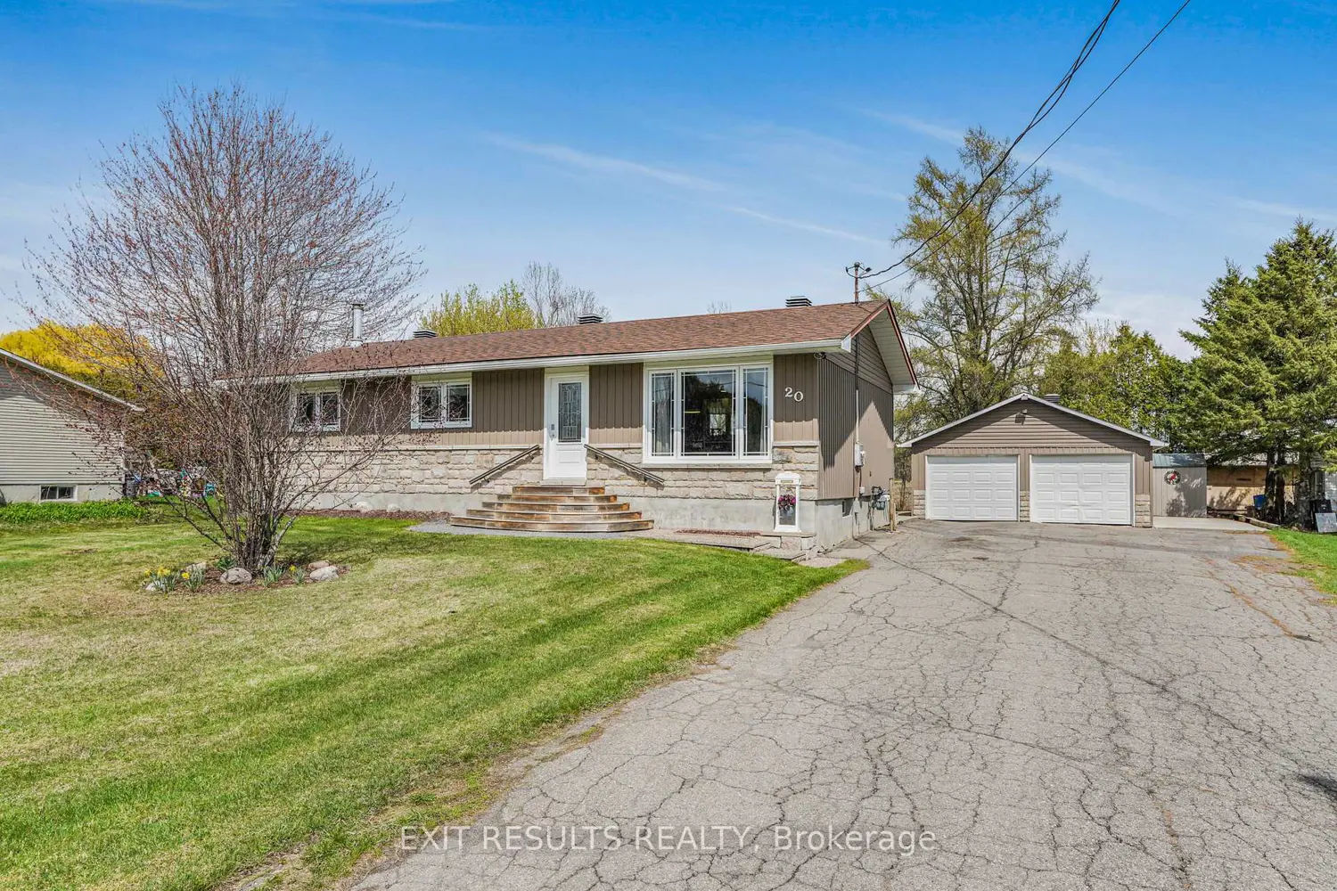 20 Manitou Street