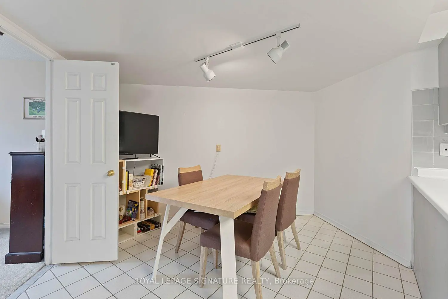 Additional image 8 of 25 George Street 503