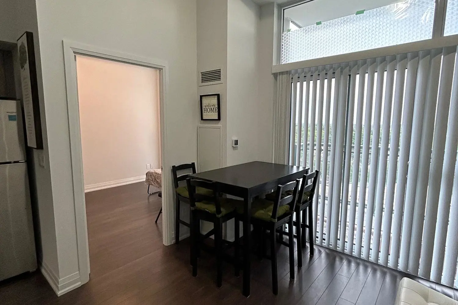Additional image 14 of 20 Meadowglen Place 822