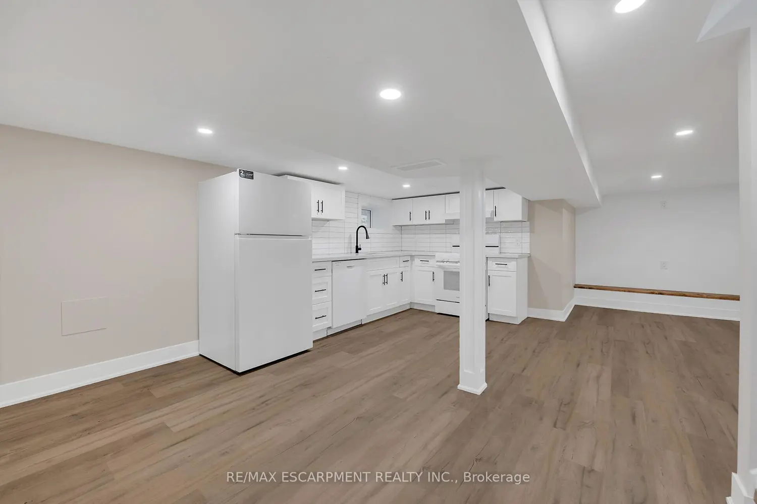 Additional image 15 of 126 Auburn Avenue