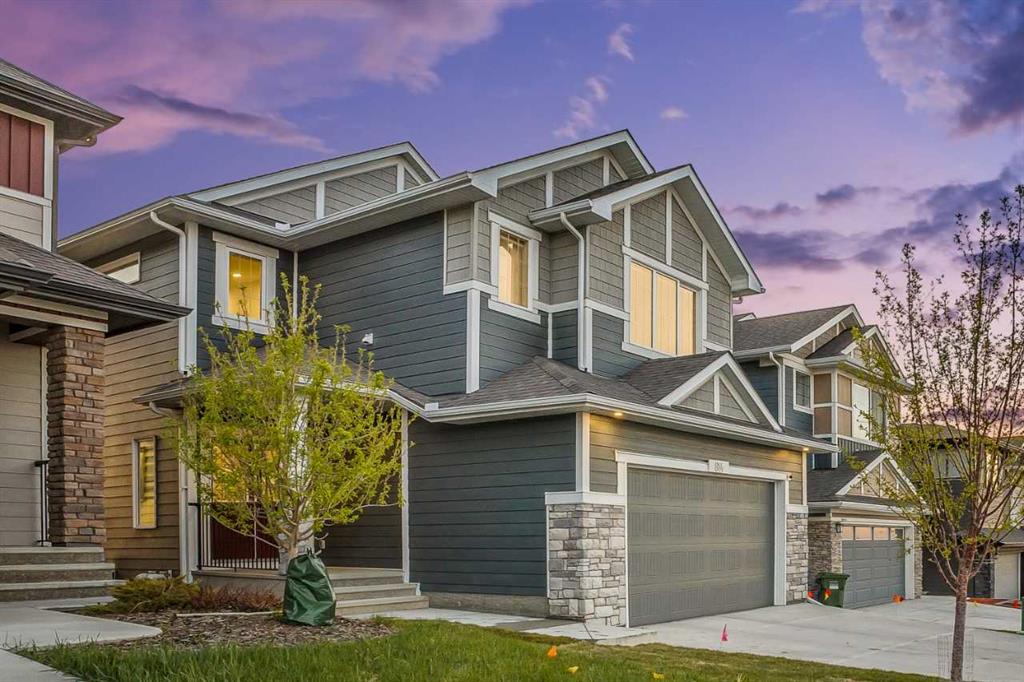814 Bluerock Way SW, Calgary, AB, T2Y0S4