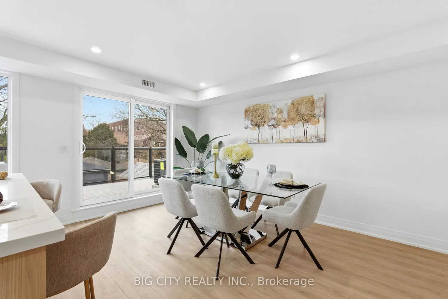 Additional image 3 of 68 Westholme Avenue 3