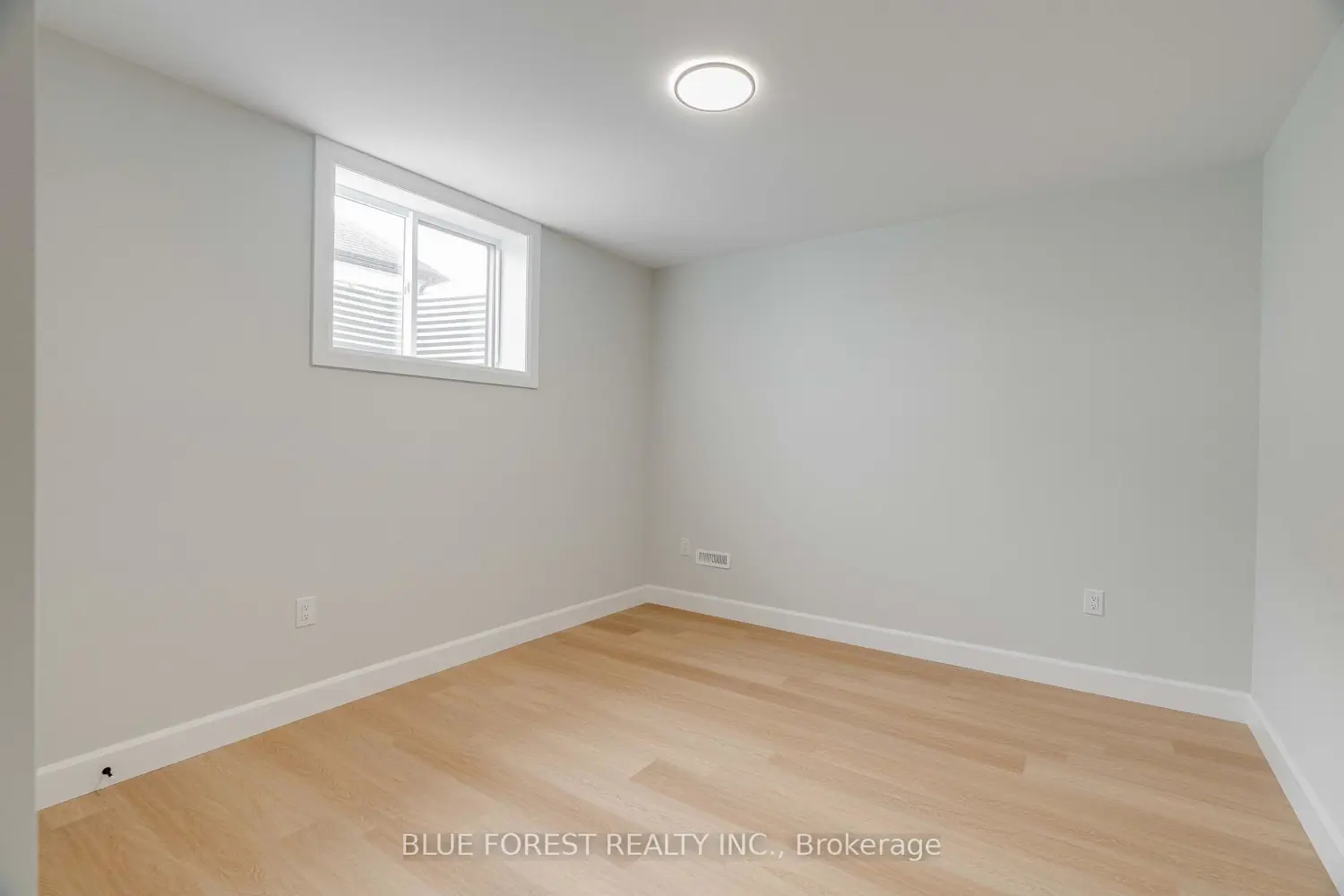 Additional image 10 of 303 Nancy Street