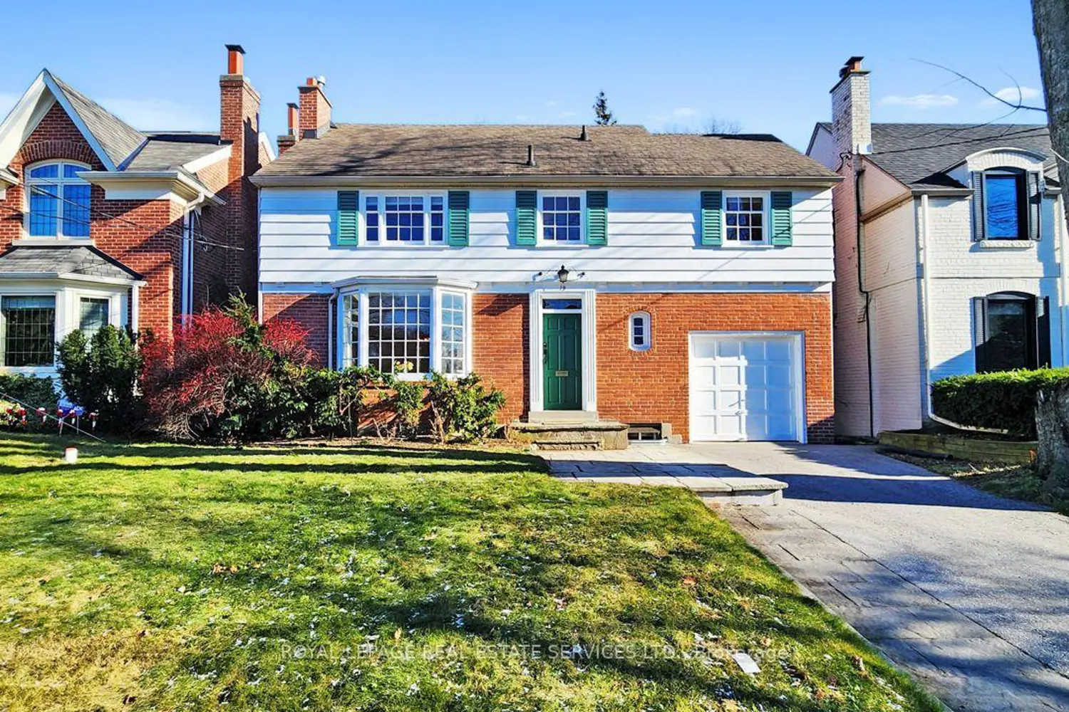 19 Strathgowan Crescent