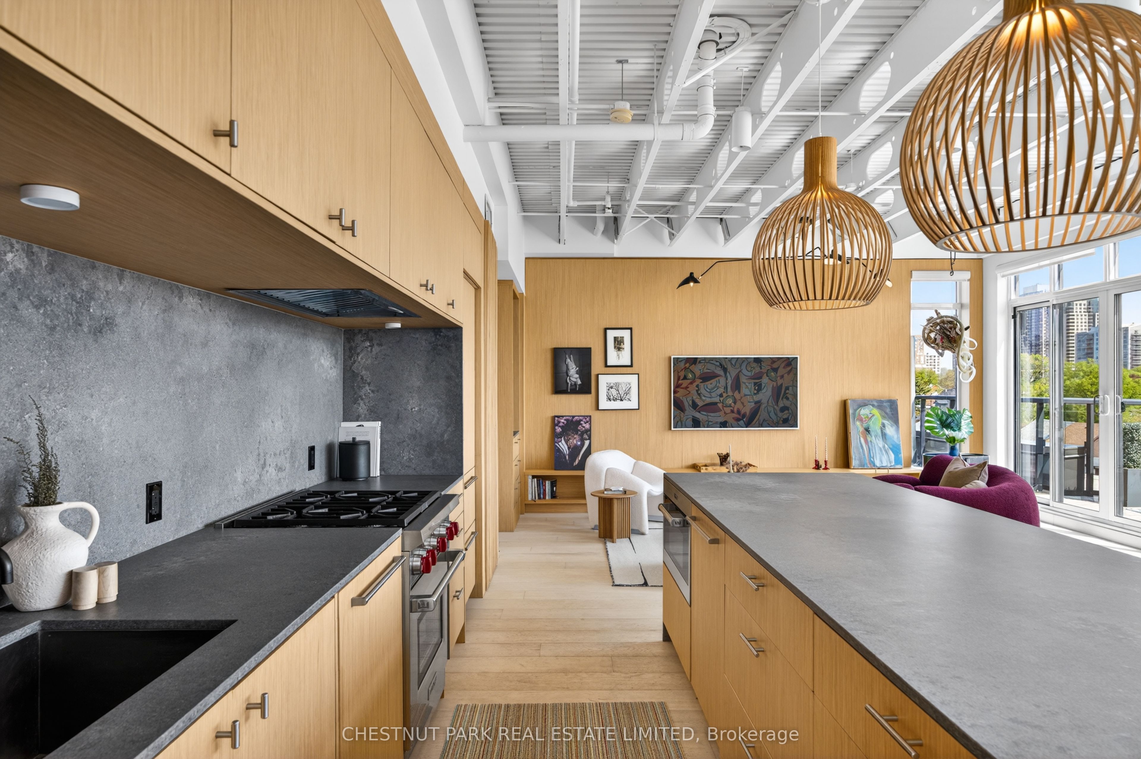 Additional image 6 of PH401-245 Perth Avenue, Toronto, ON, M6P 3X9