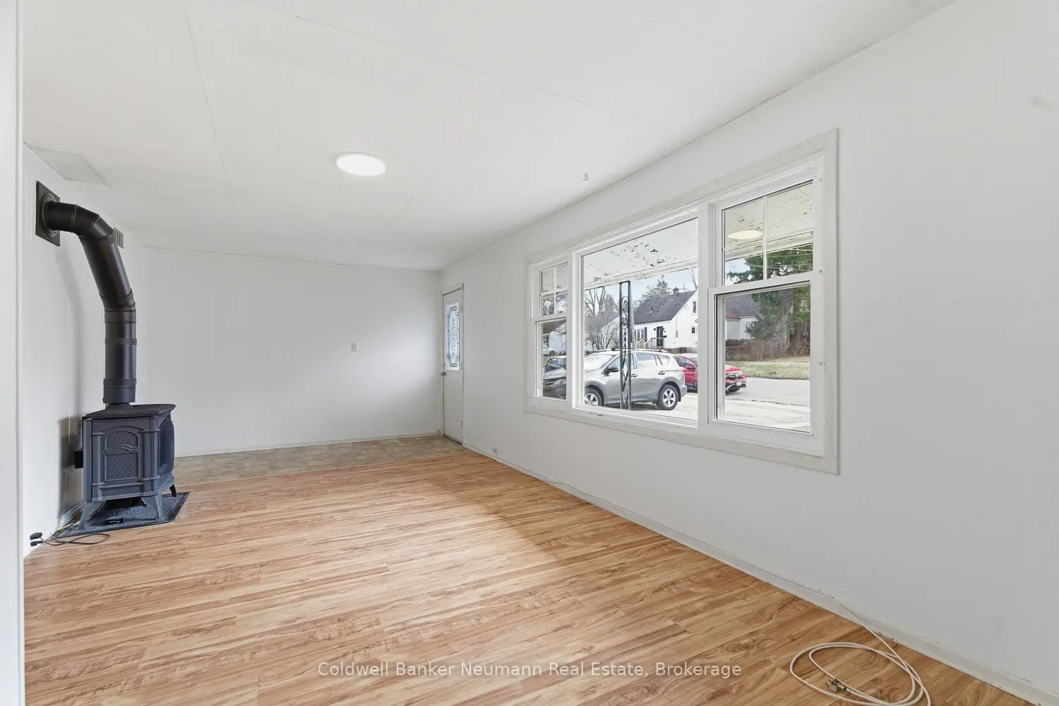 31 Dunkirk Avenue photo 5