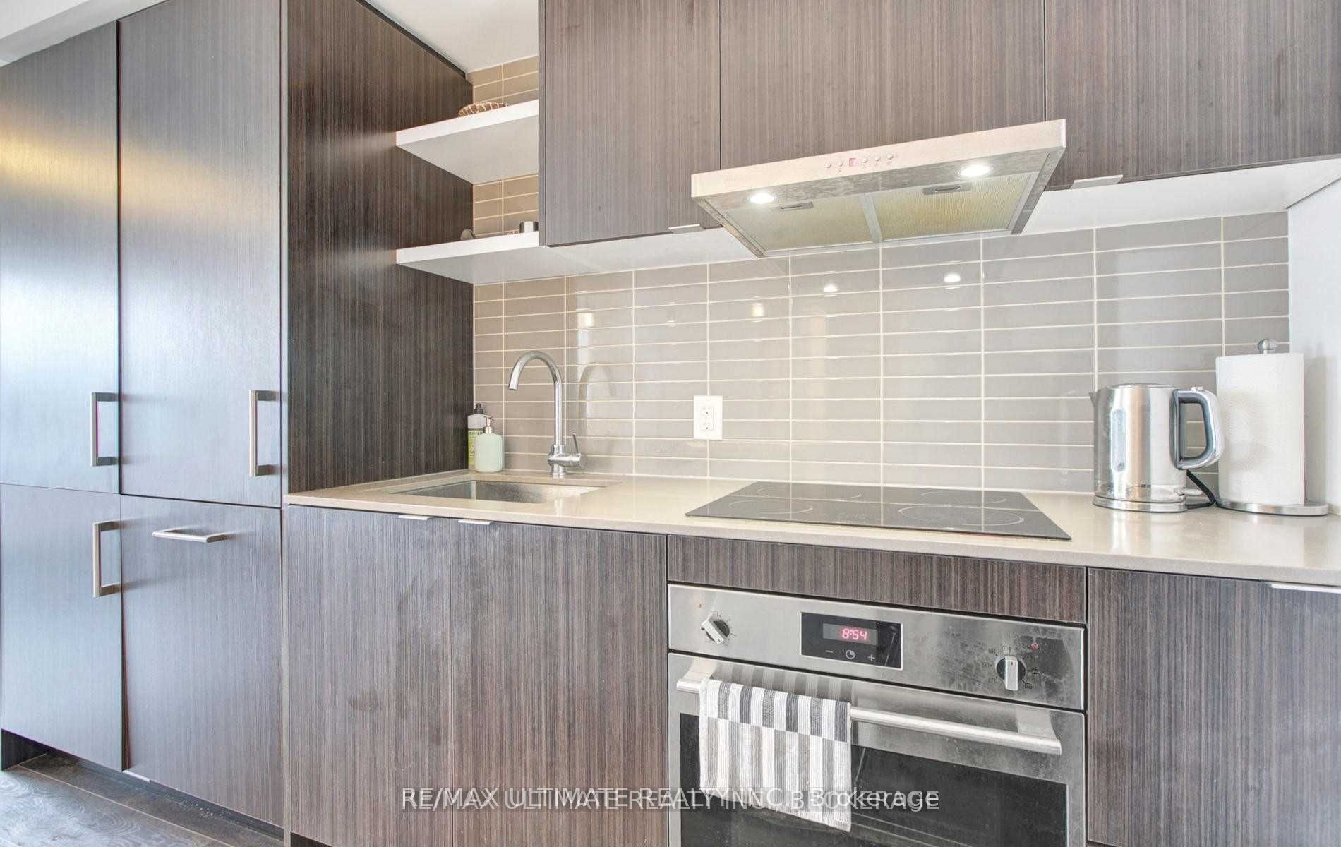 Additional image 3 of 4203-88 Harbour Street, Toronto, ON, M5J 0C3