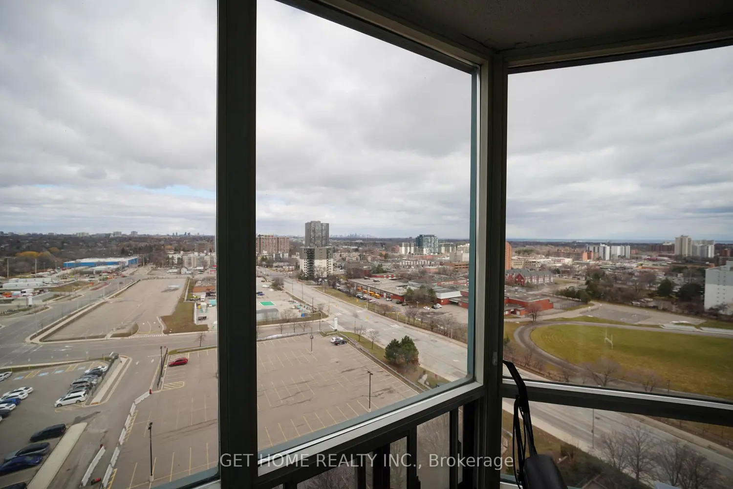 Additional image 9 of 115 Hillcrest Avenue 1402