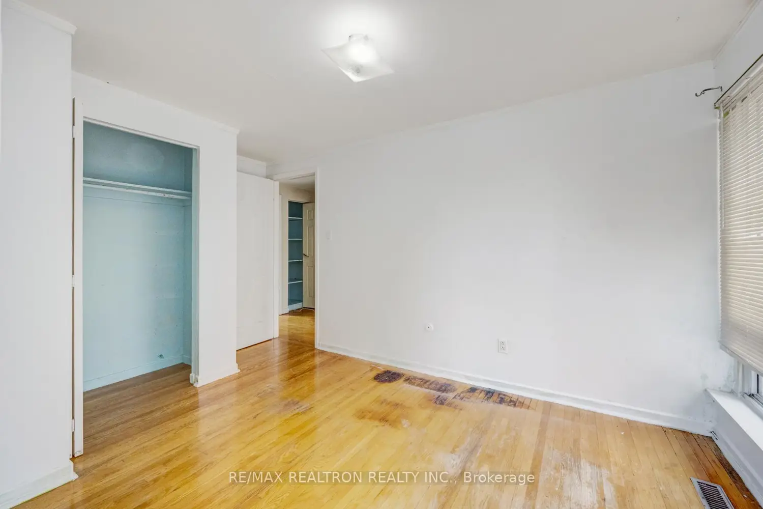 Additional image 13 of 250 John Garland Boulevard 106