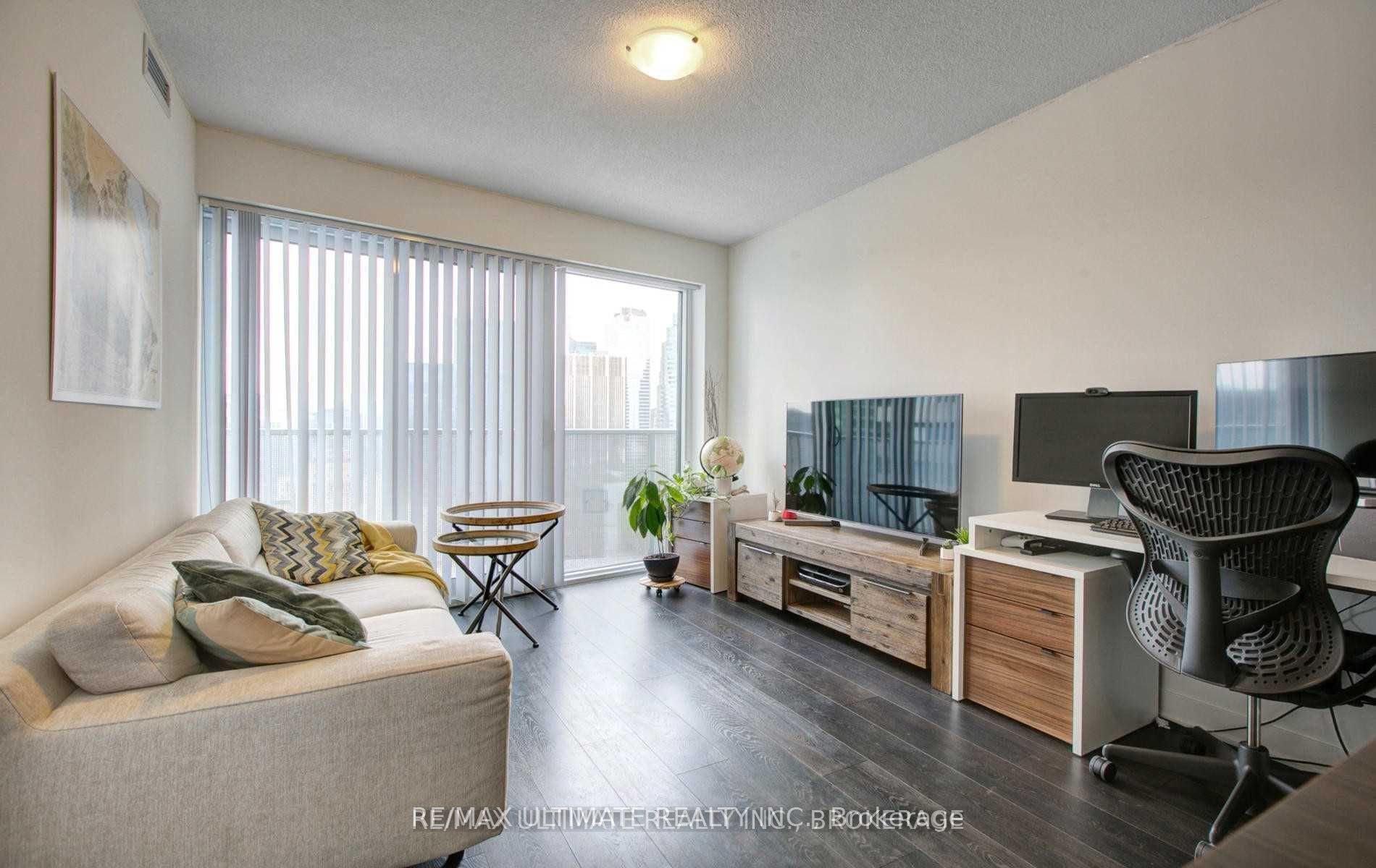Additional image 5 of 4203-88 Harbour Street, Toronto, ON, M5J 0C3