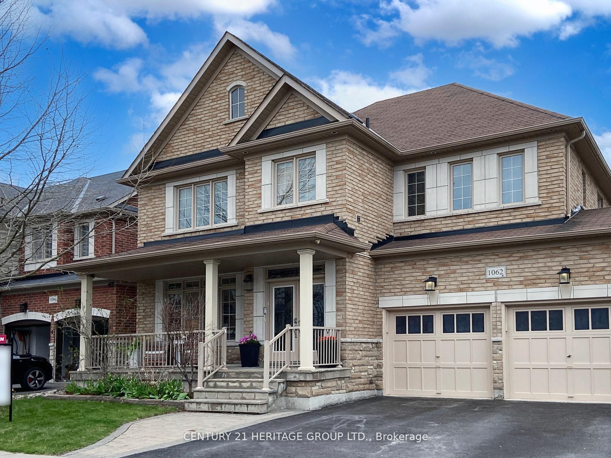 Additional image 2 of 1062 Blackhall Crescent, Newmarket, ON, L3X 0B3