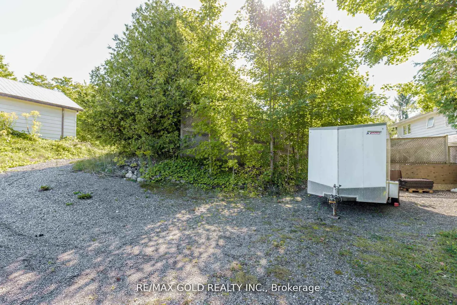 Additional image 20 of 9109 Wellington Rd 50