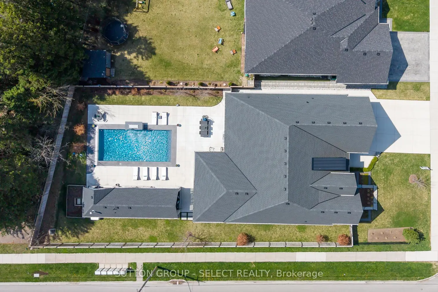 Additional image 19 of 127 Optimist Drive