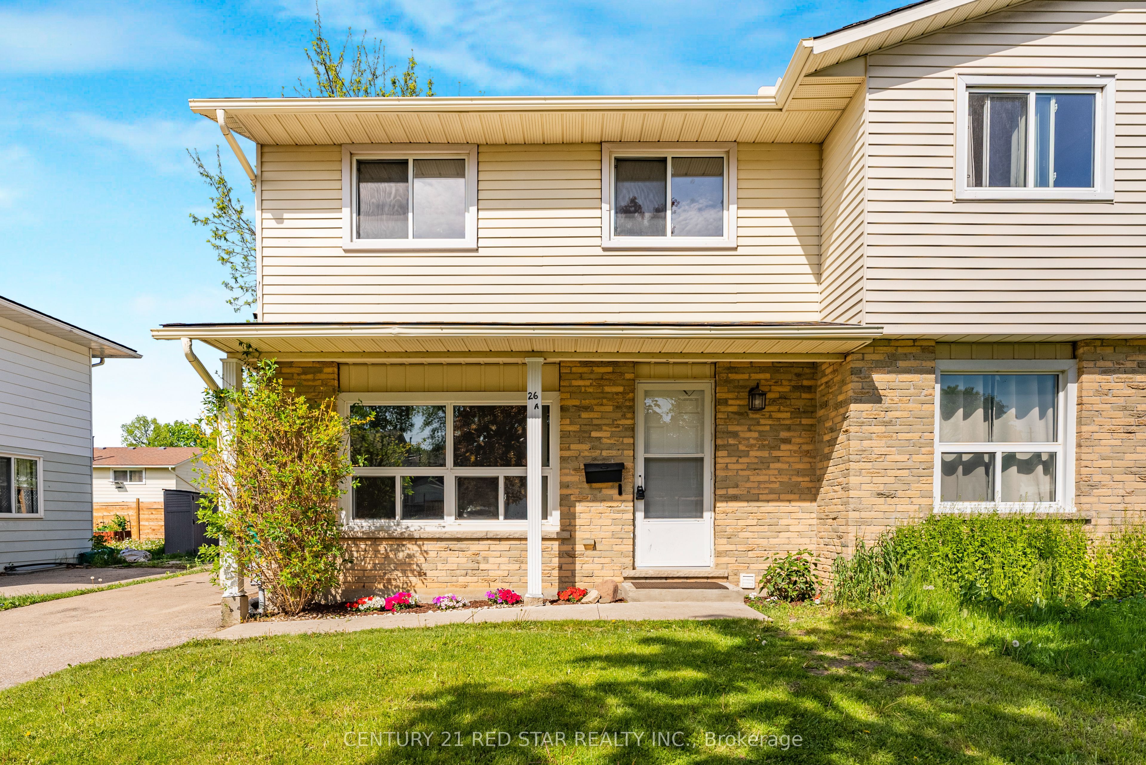 Additional image 2 of 26A Helene Crescent, Waterloo, ON, N2L 5E5