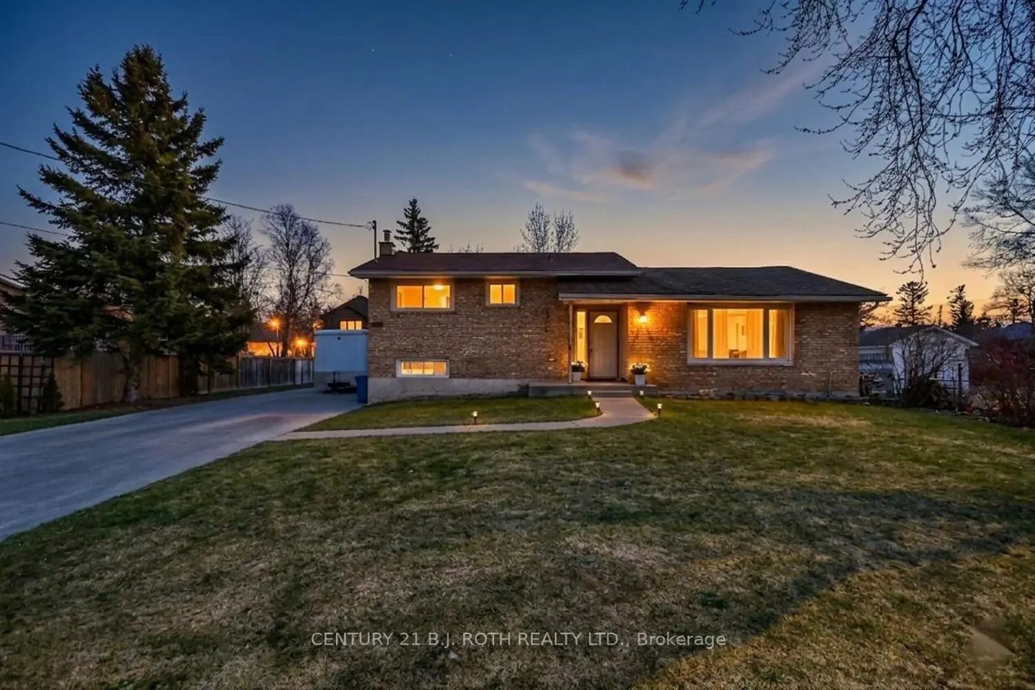3039 Poplar Road