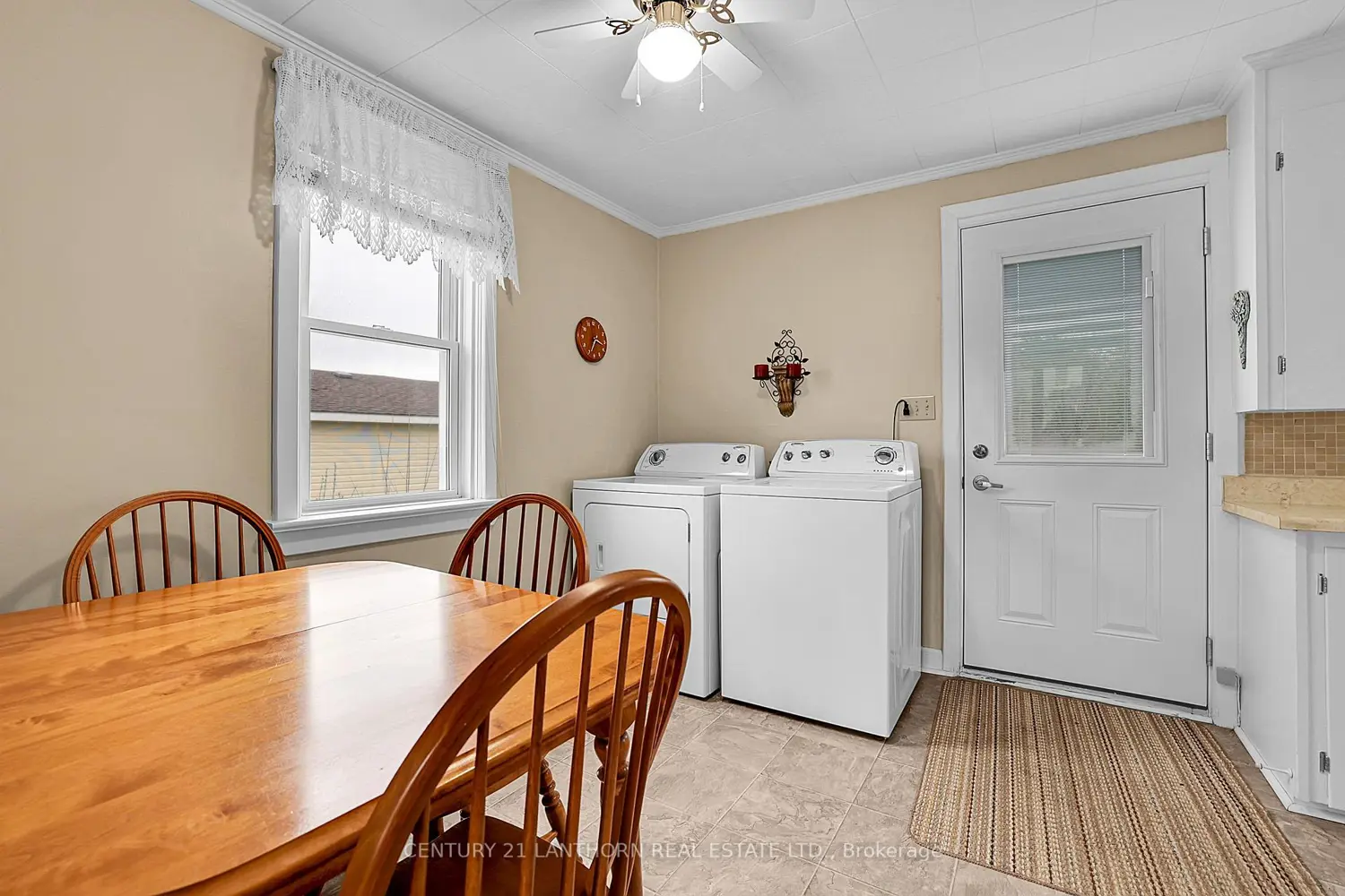 Additional image 4 of 229 St Lawrence Street