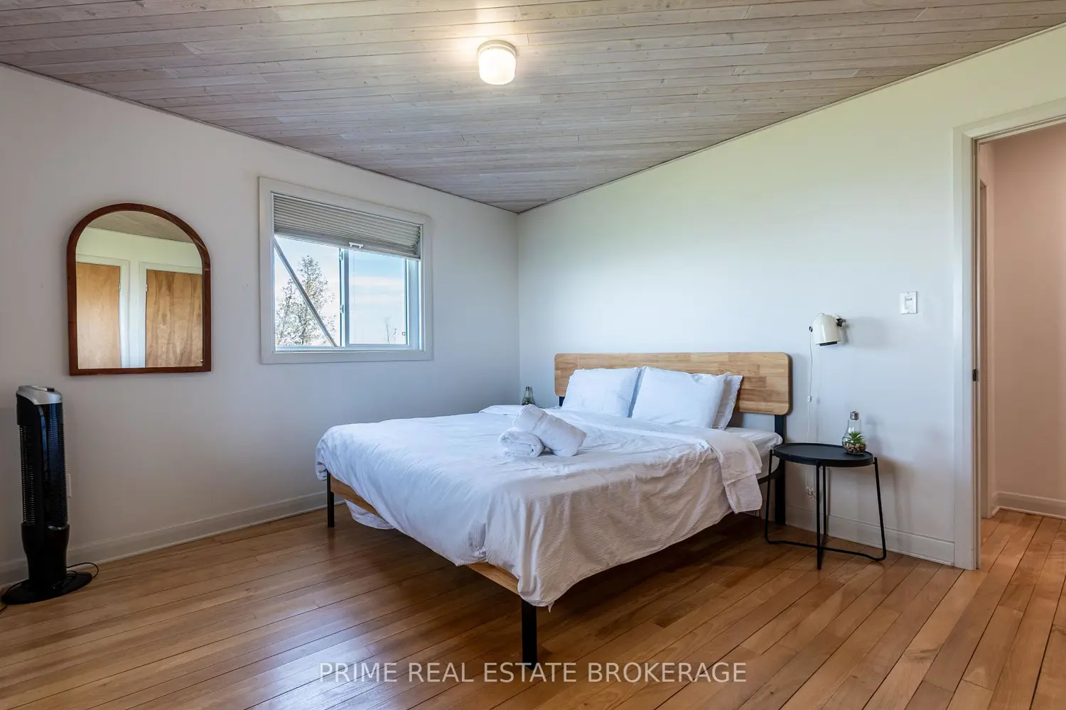 Additional image 7 of 71899 Sunridge Crescent