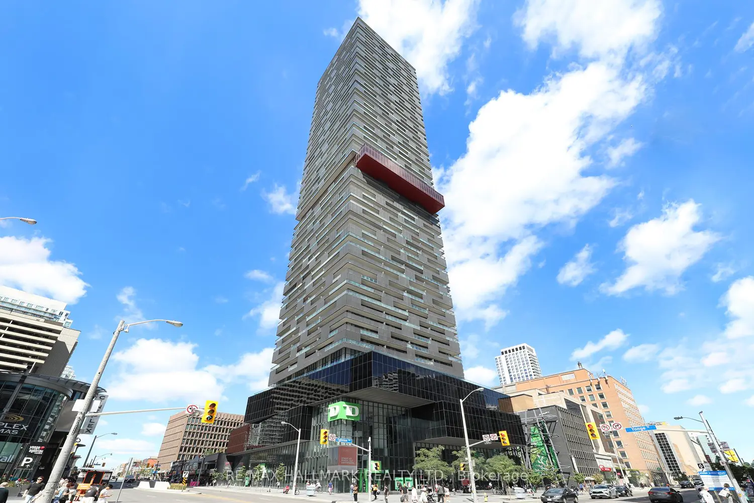 8 Eglinton Avenue 5009