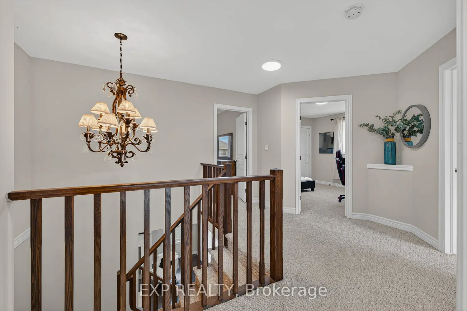Additional image 13 of 100 Garinger Crescent