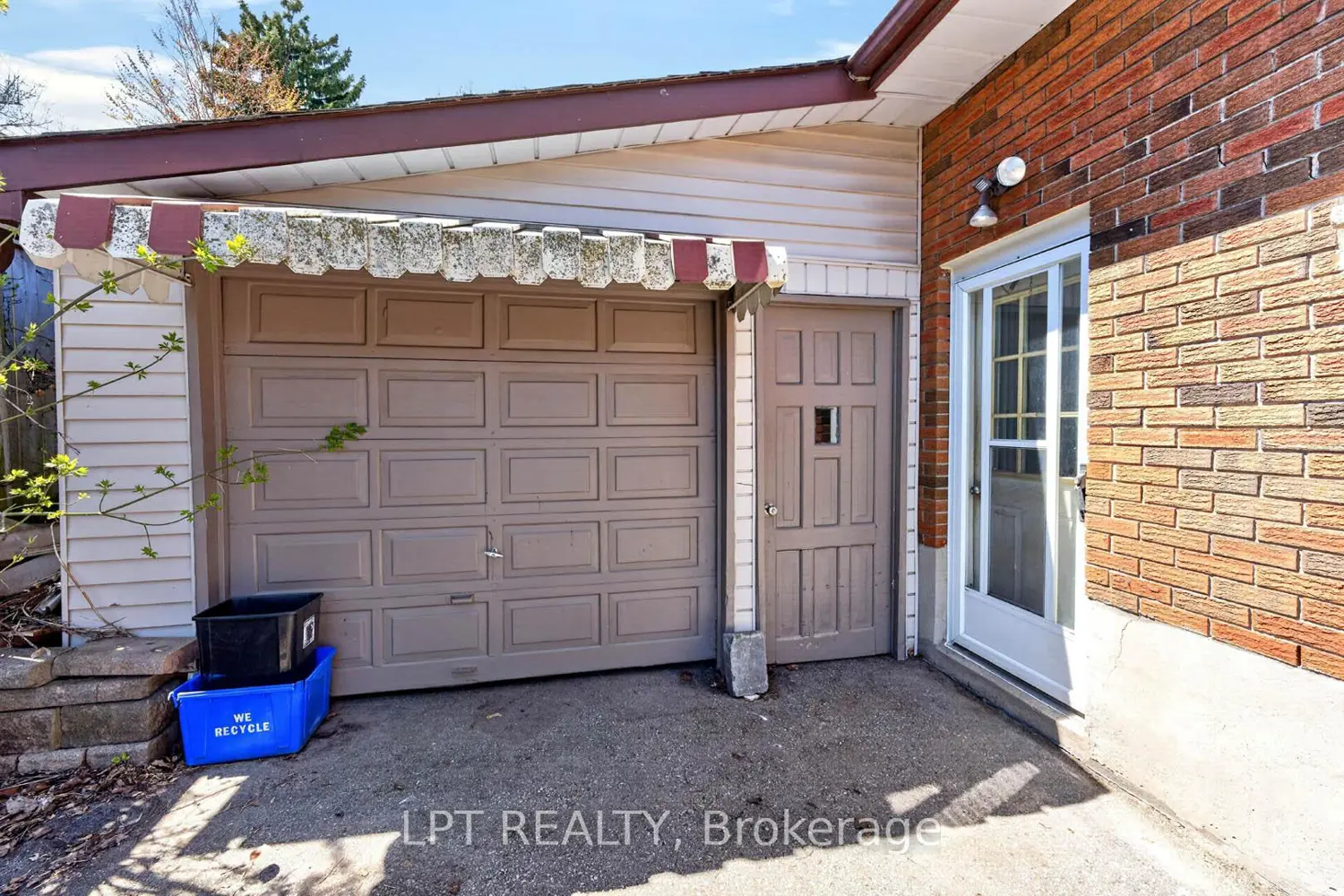 Additional image 18 of 340 Fairlawn Street
