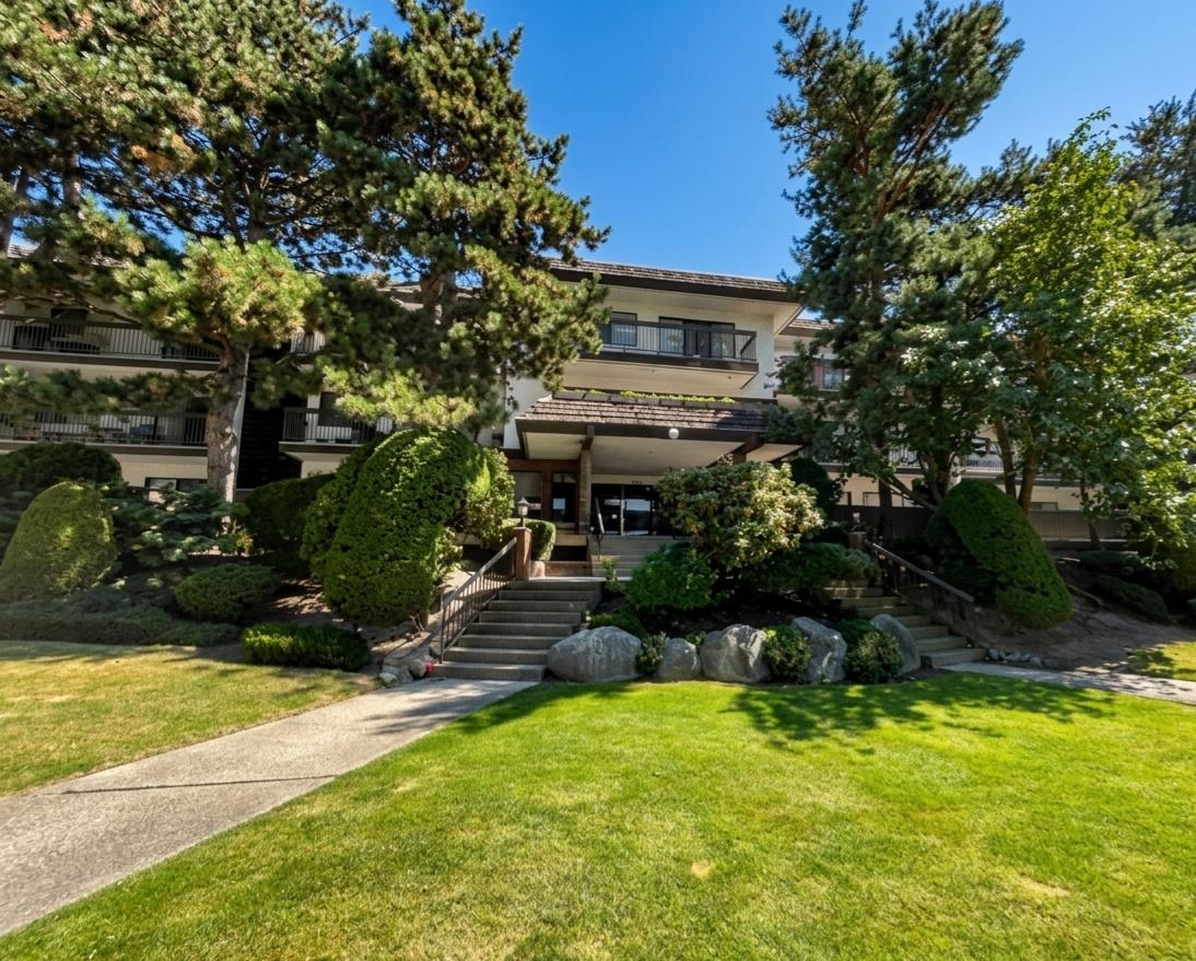 206-6560 Buswell , Richmond, BC, V6Y 2G7