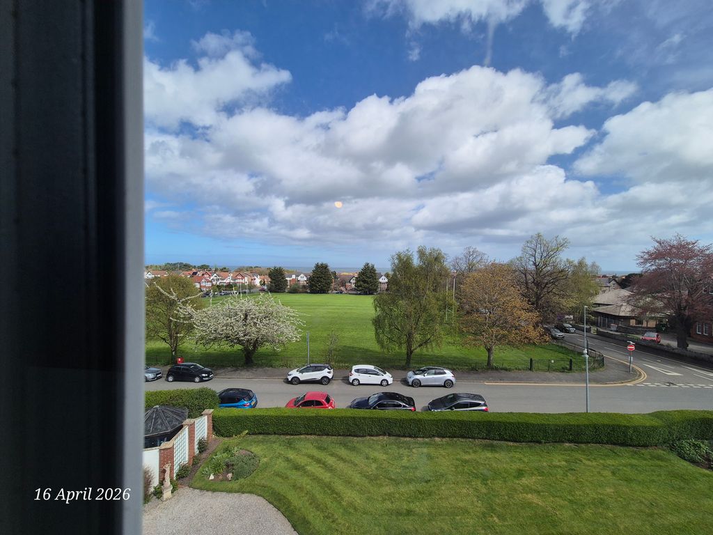 Additional image 11 of 2 bed flat to rentBrackley Avenue, Colwyn Bay LL29