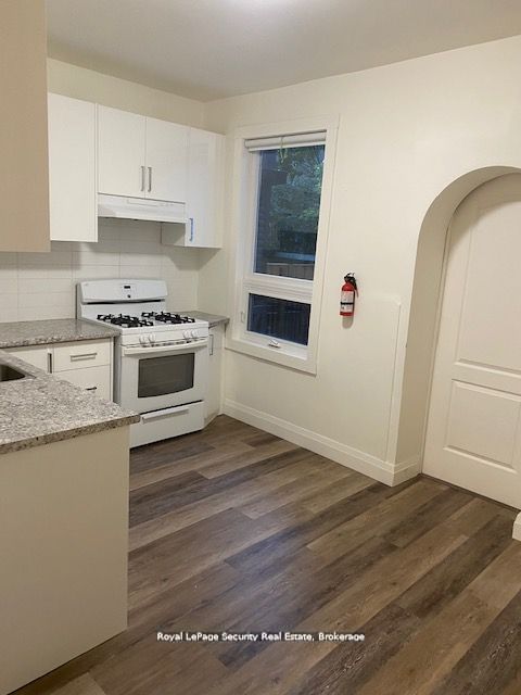 Additional image 4 of Main-6 Rusholme Park Crescent, Toronto, ON, M6J 2C9