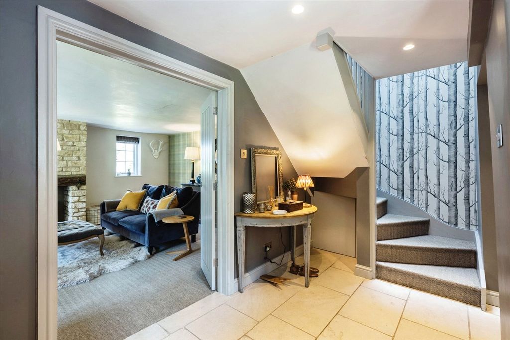Additional image 2 of 3 bed semi-detached house to rentCowley, Cheltenham, Gloucestershire GL53
