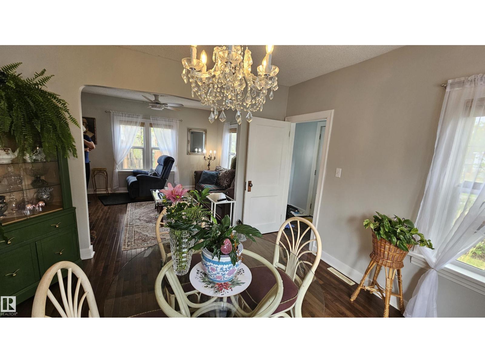 Additional image 4 of 4502 52 Street, Wetaskiwin, AB, T9A1N6
