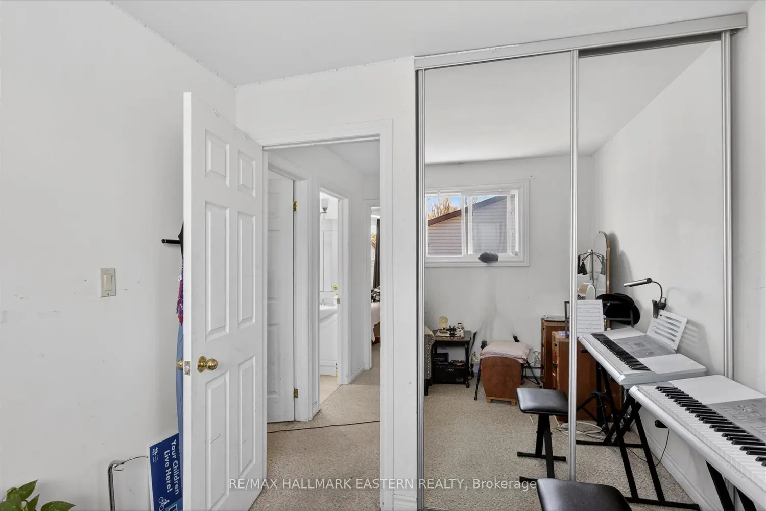 Additional image 11 of 996 Sydenham Road #33
