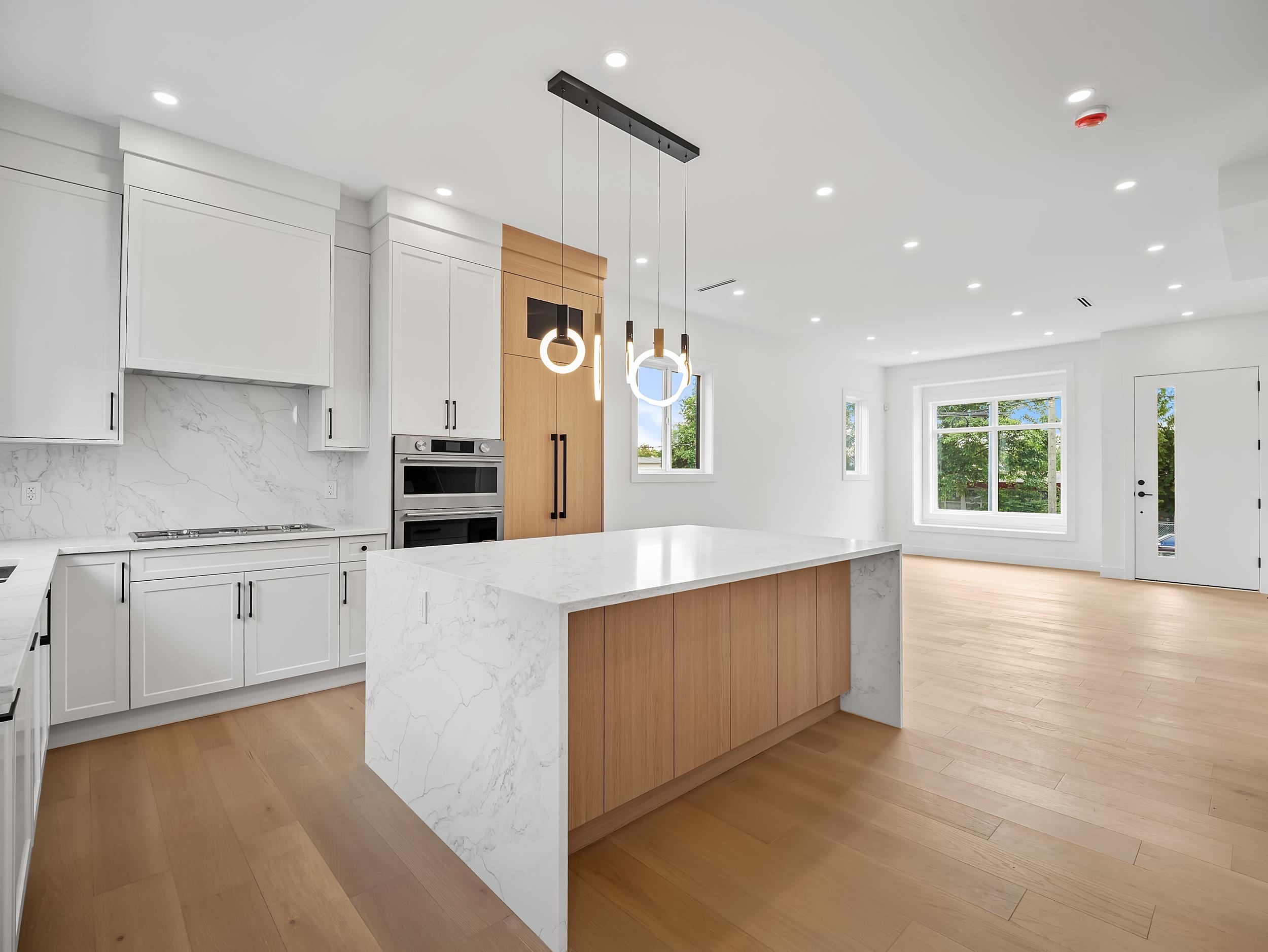 Additional image 5 of 2-6885 Aubrey Street, Burnaby, BC, V5B 2E4