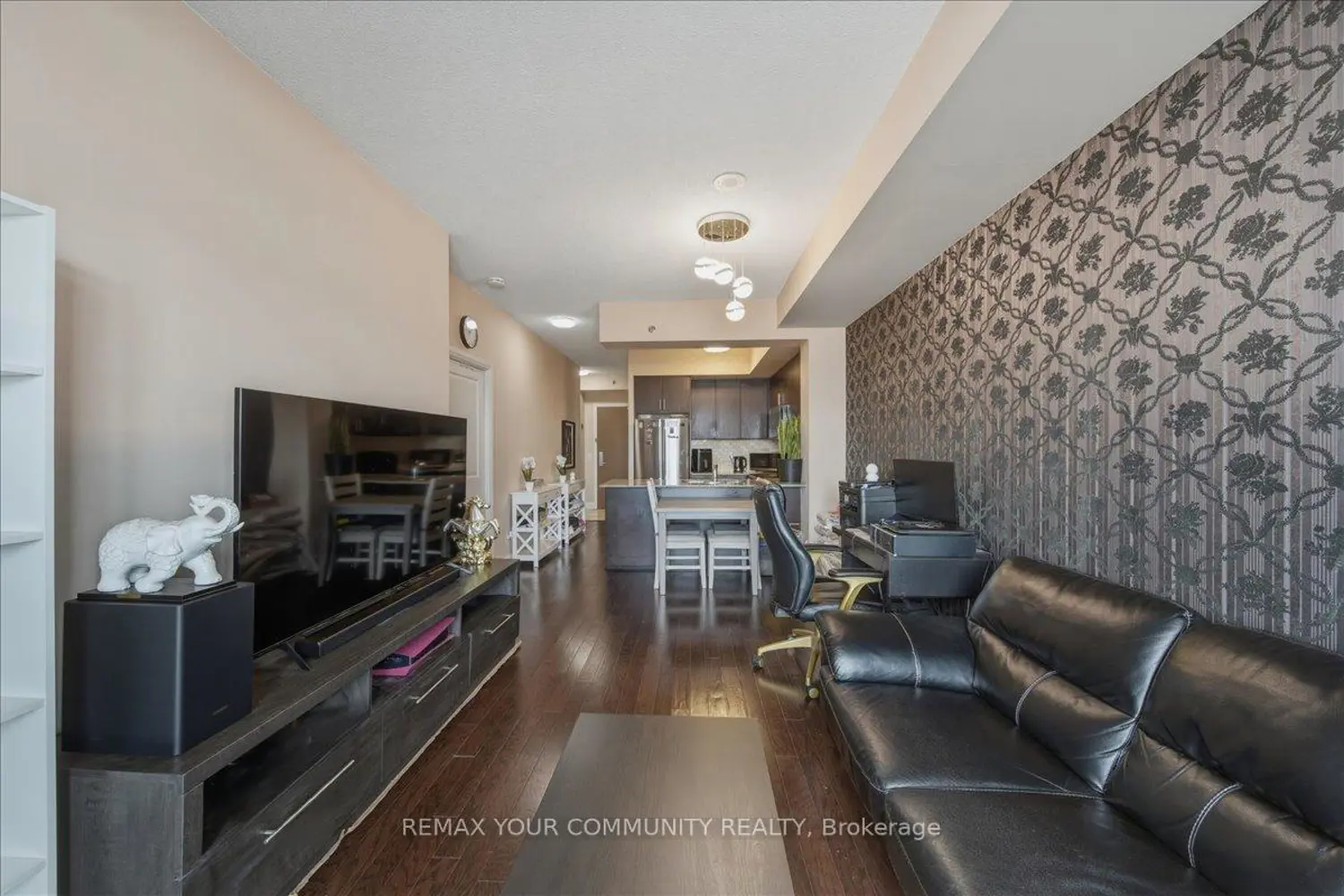 Additional image 11 of 520 Steeles Avenue 1009