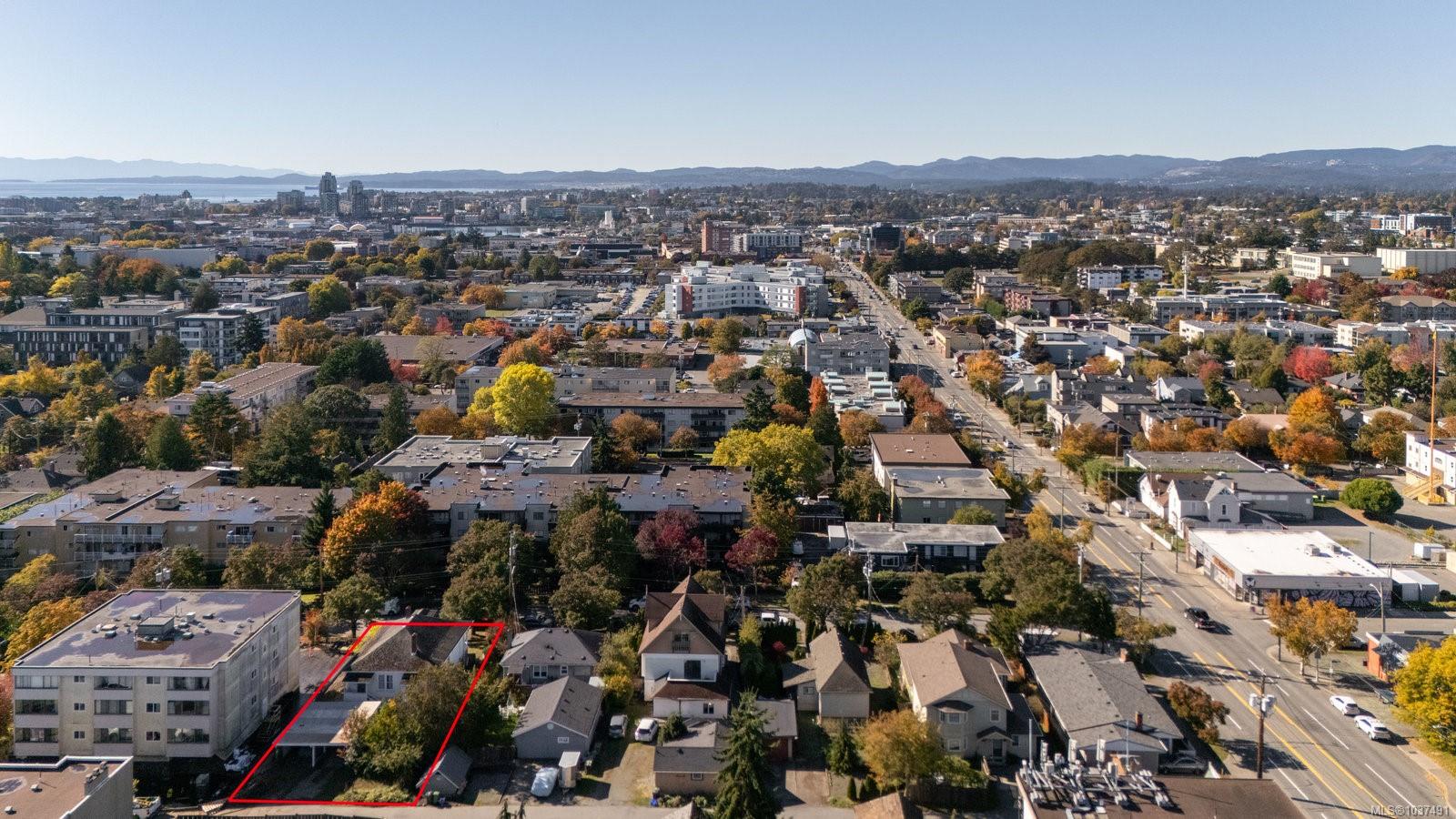 Additional image 2 of 2639 Prior Street, Victoria, BC, V8T 3X7