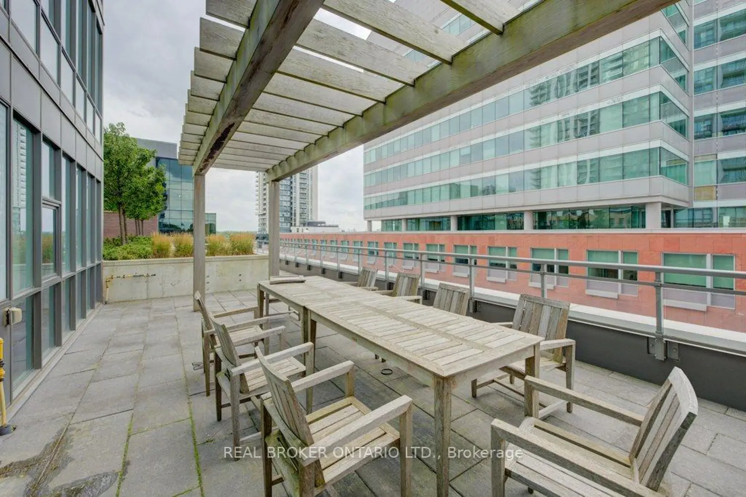 Additional image 16 of 85 Duke Street 308