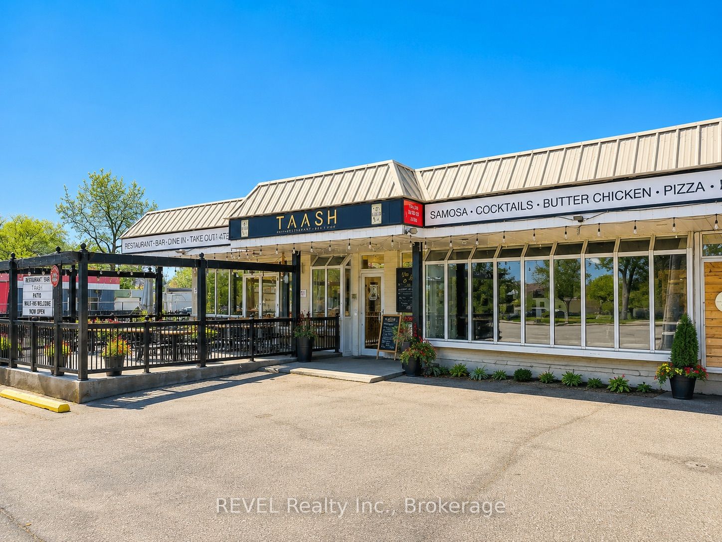 547-549 Ontario Street, St. Catharines, ON, L2N 4N4