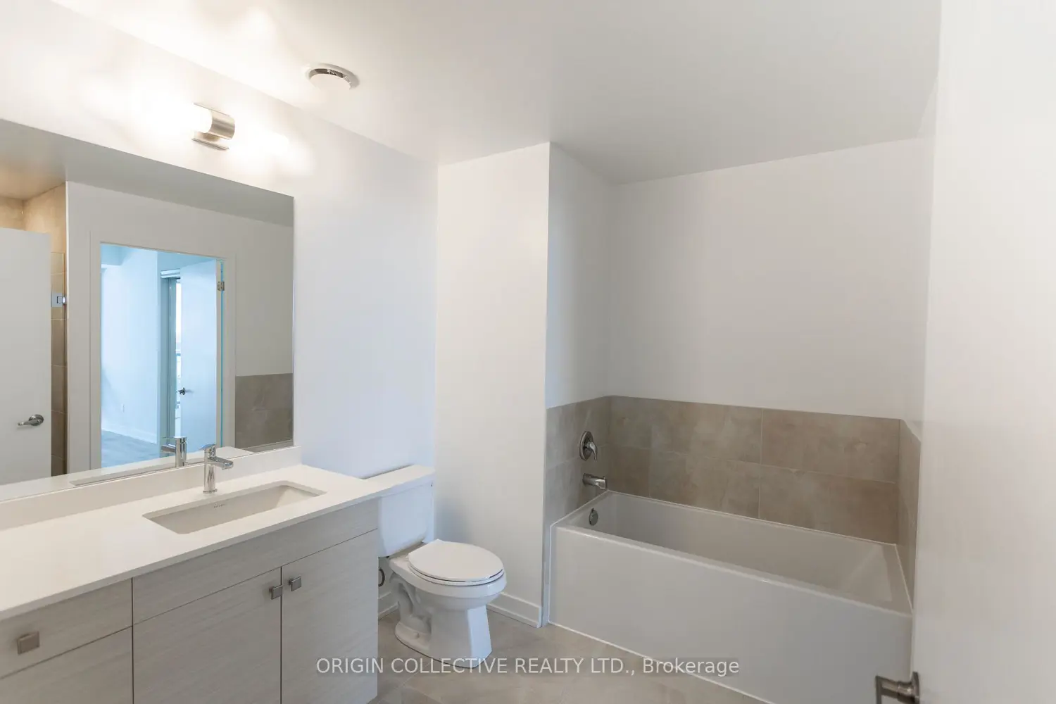 Additional image 10 of 1035 Southdown Road 605