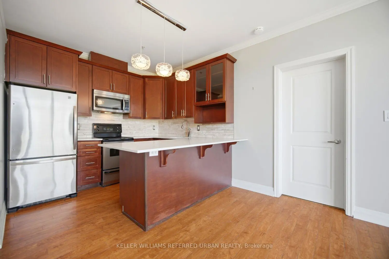 Additional image 5 of 459 Kerr Street 305