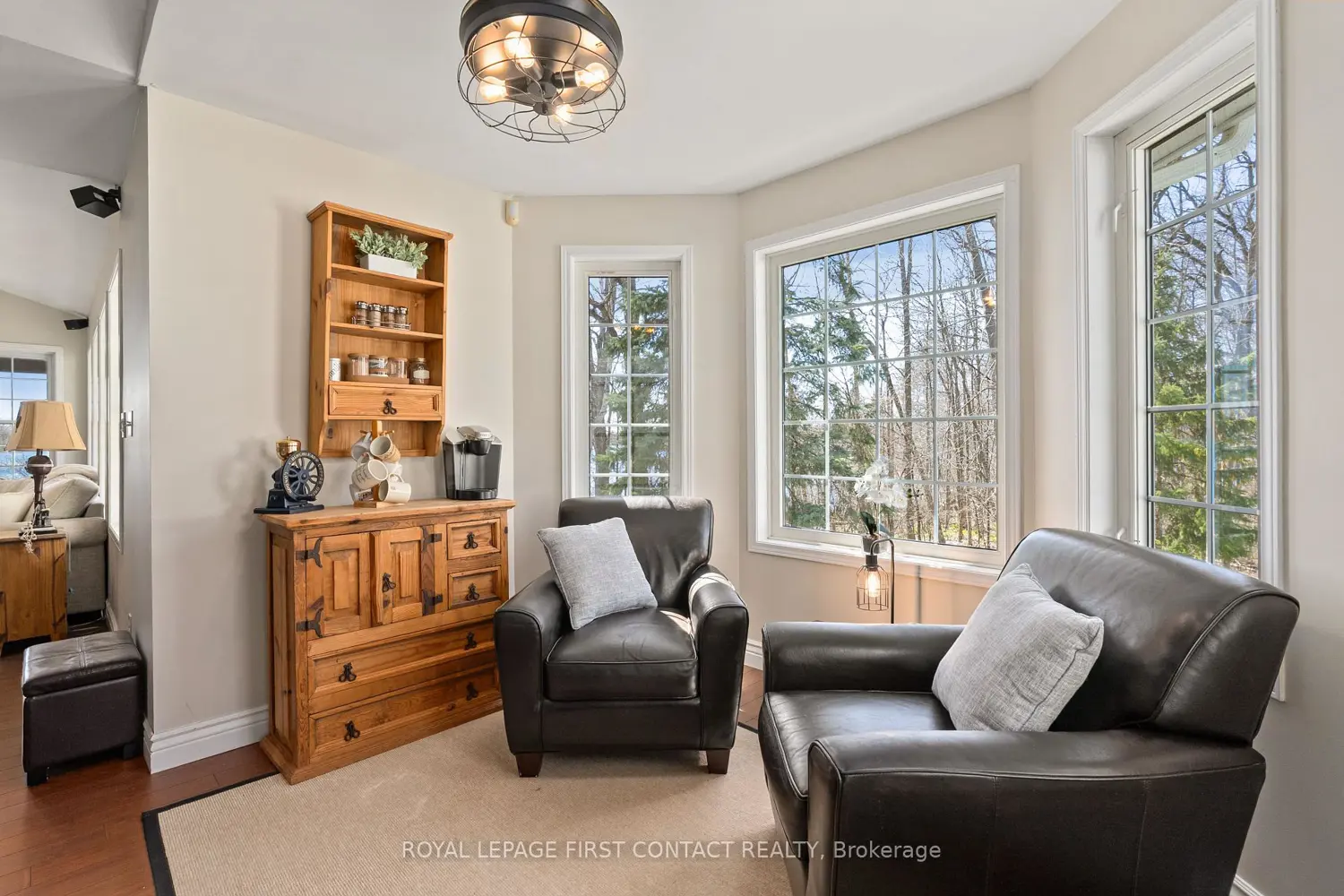 3316 Point Bush Court photo 2