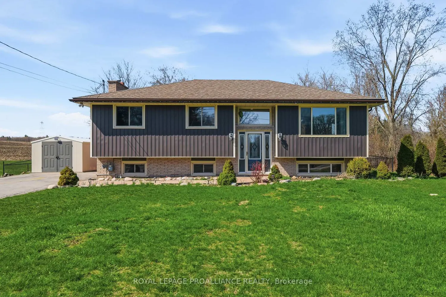 585 Lester Road