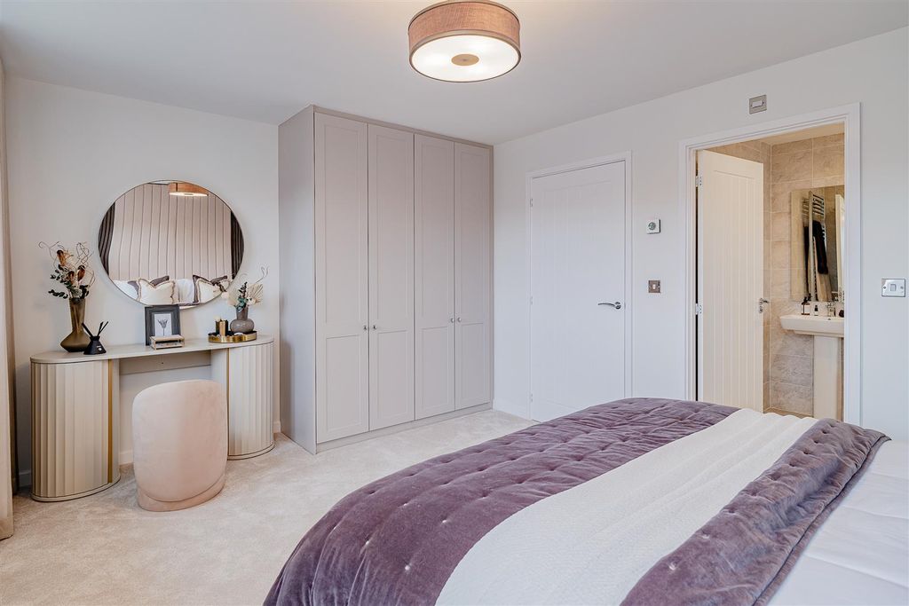 Additional image 16 of 4 bed semi-detached house to rentLiberty Rise, Hull HU9