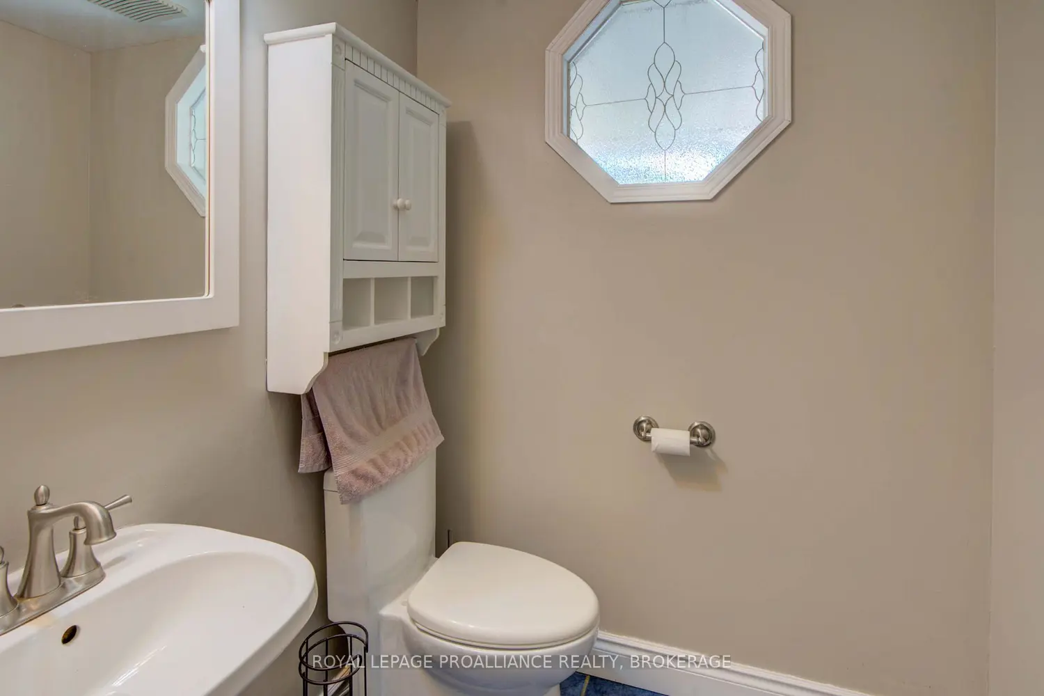 Additional image 15 of 1078 Lombardy Street
