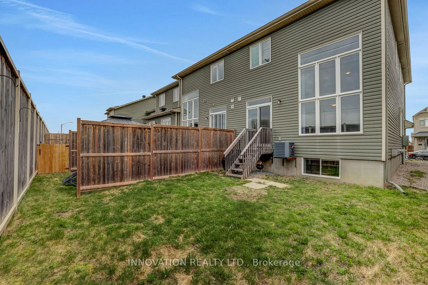 Additional image 16 of 561 Rioja Street