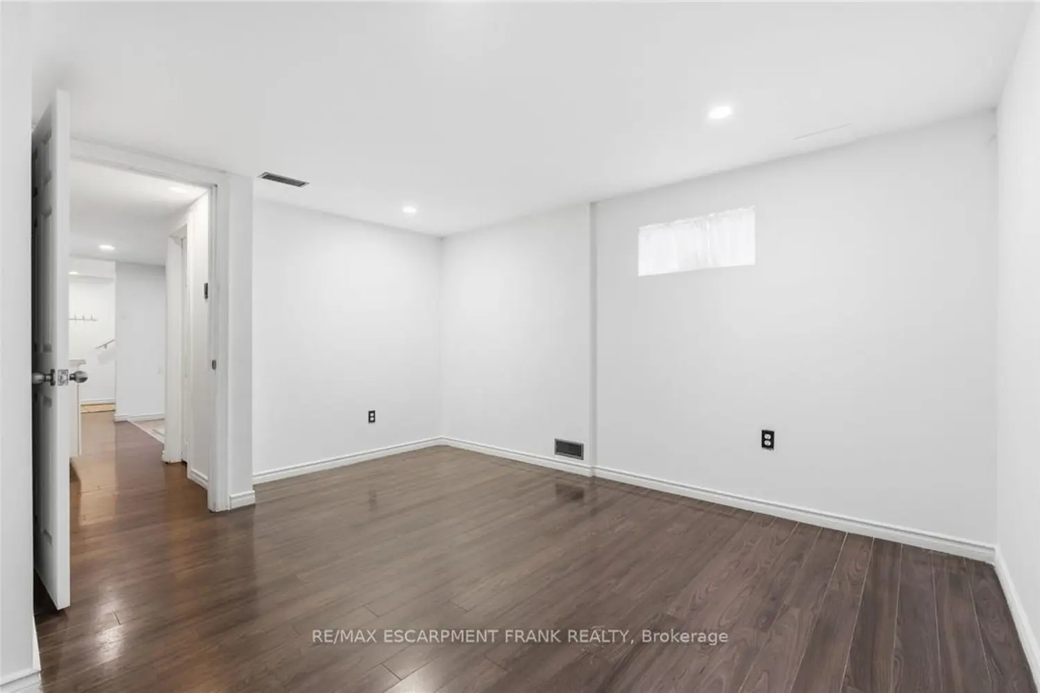 Additional image 17 of 352 East 28Th Street