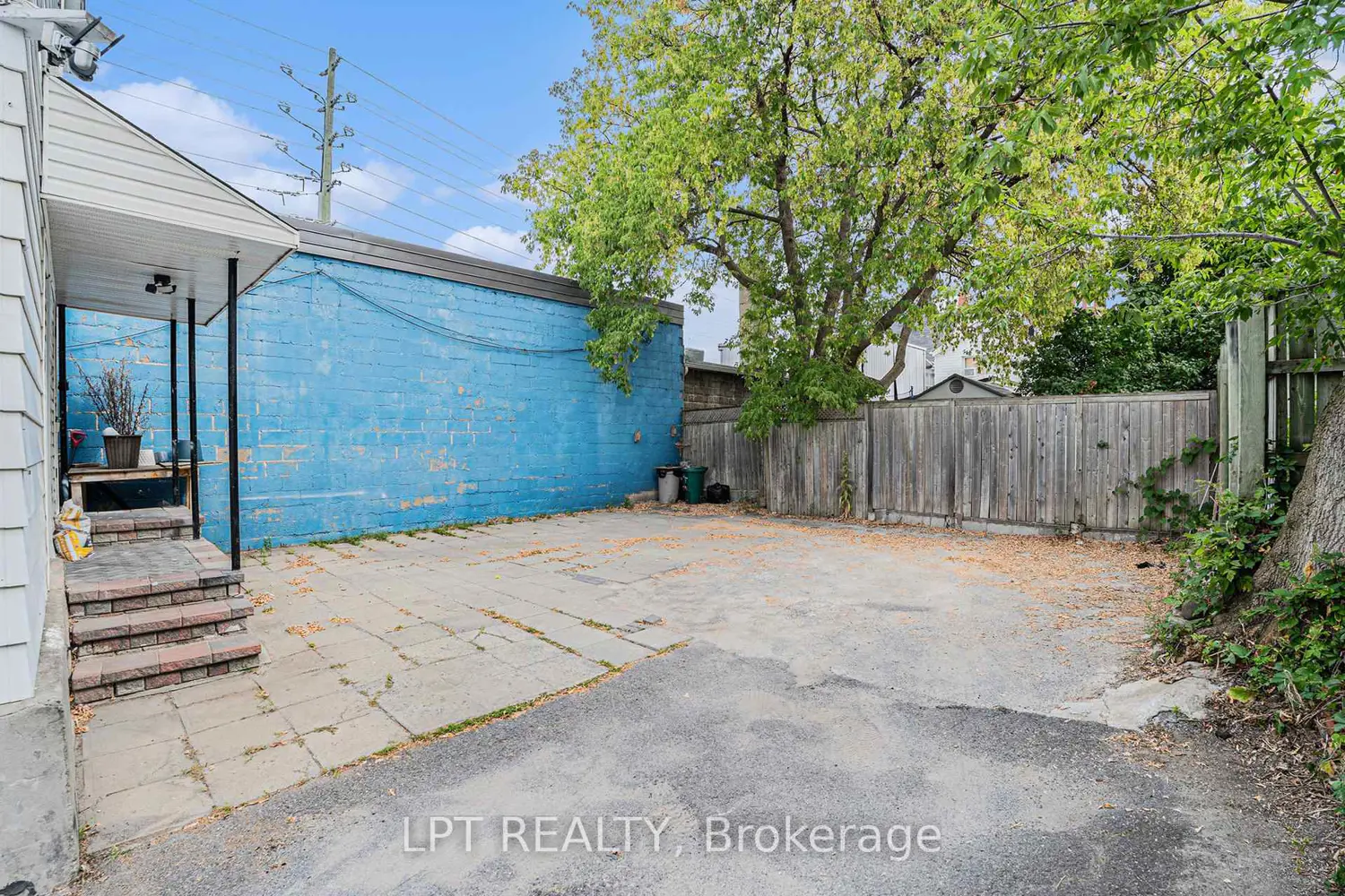 Additional image 18 of 257 Parkdale Avenue