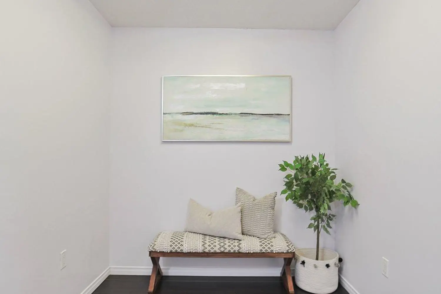Additional image 9 of 21 Diana Avenue 74